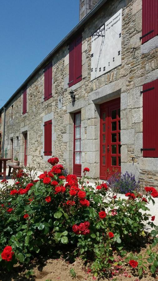 Villa Gite Le Verger De La Faverie Saint-Nicolas-des-Bois Exterior foto